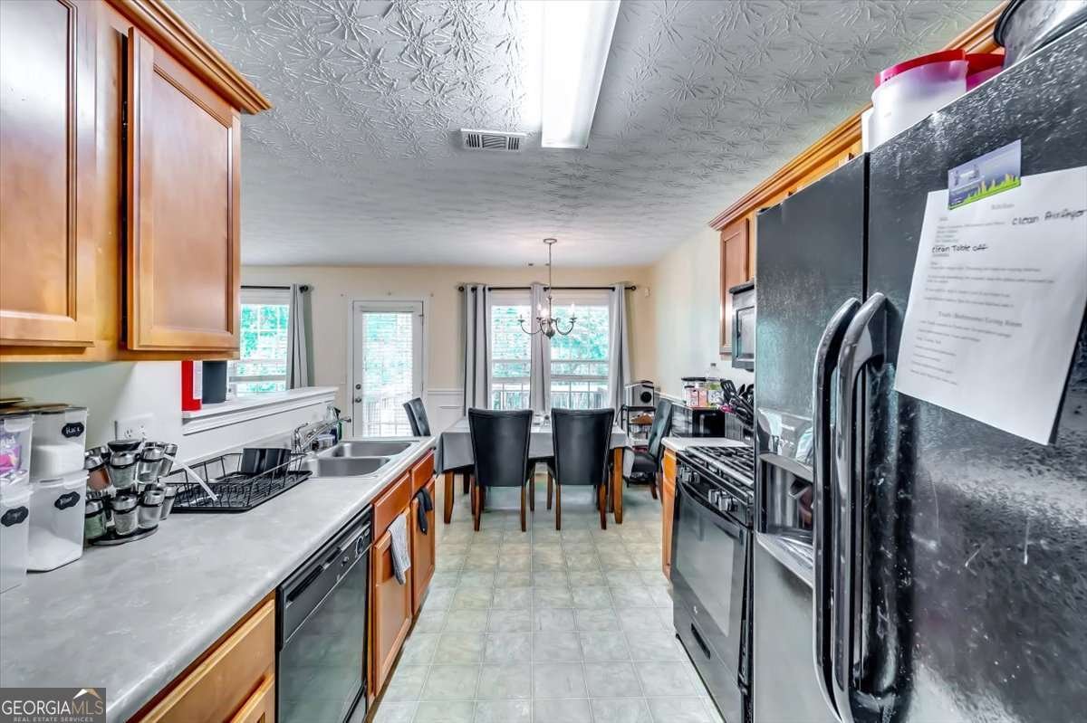 491 Shadow Valley Court Lithonia - 11