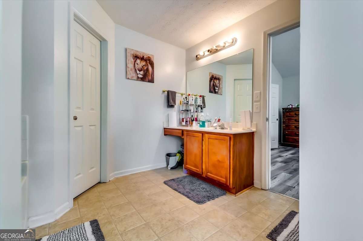 491 Shadow Valley Court Lithonia - 20