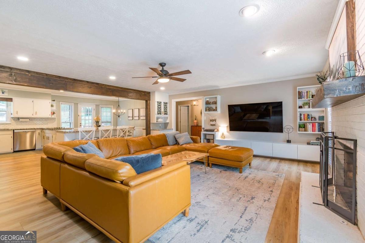 450 Battersea Drive Lawrenceville - 1