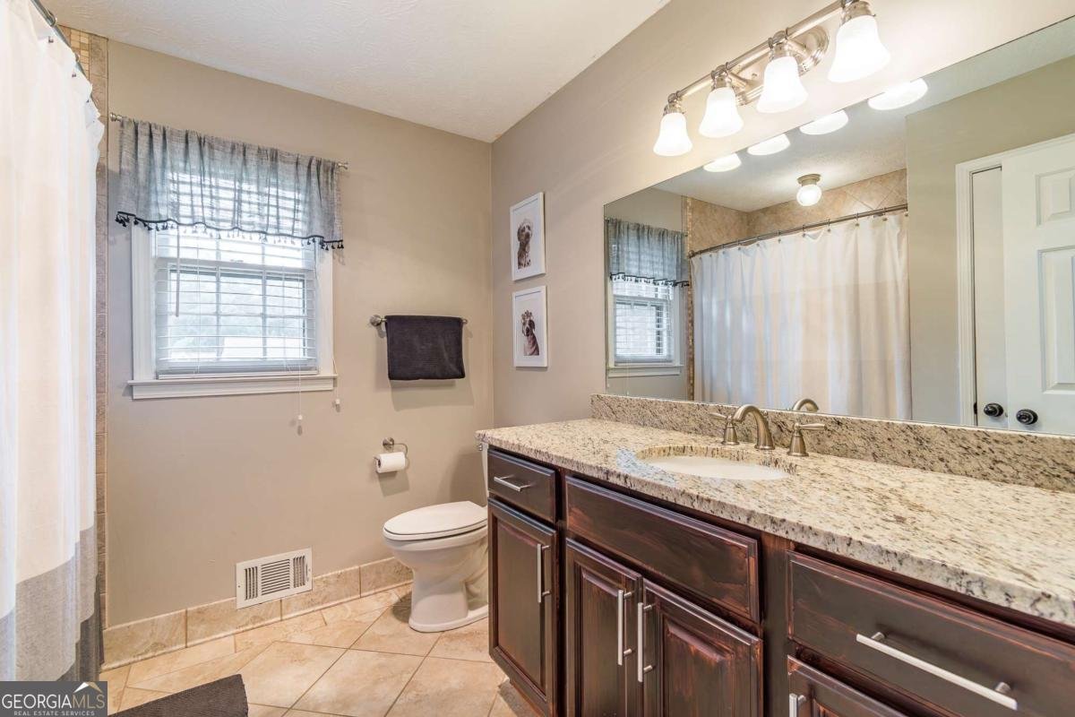450 Battersea Drive Lawrenceville - 17