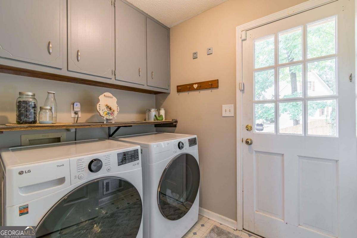 450 Battersea Drive Lawrenceville - 18