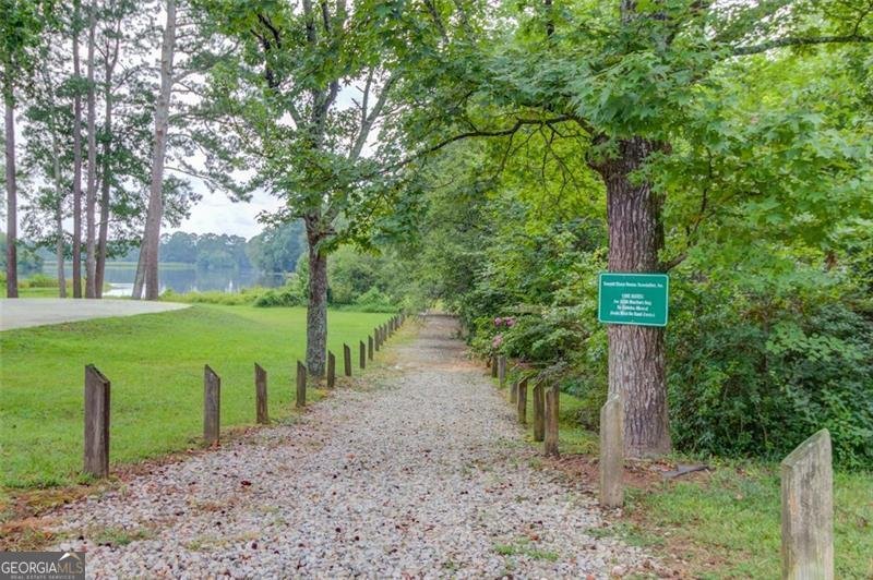 1292 GREEN TURF Drive Snellville - 73