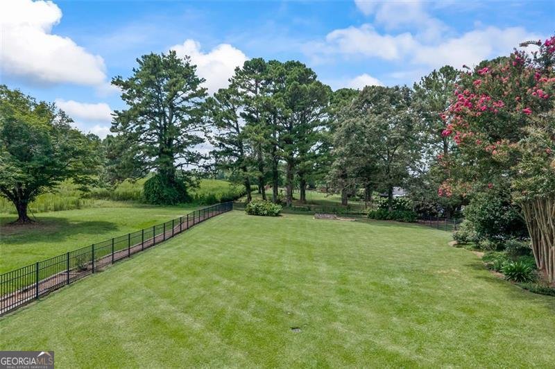 1292 GREEN TURF Drive Snellville - 8