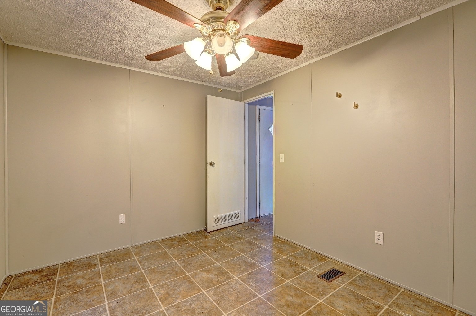 525 South Steel Bridge Road Eatonton - 5
