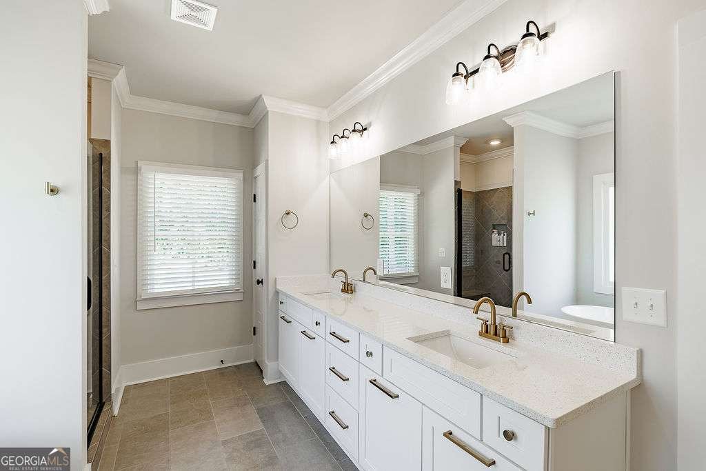 157 South Main Street Watkinsville - 24