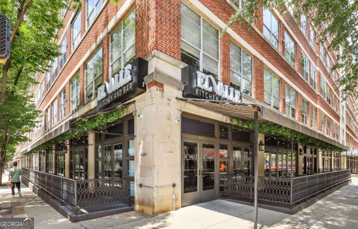 800 Peachtree Street Atlanta - 31