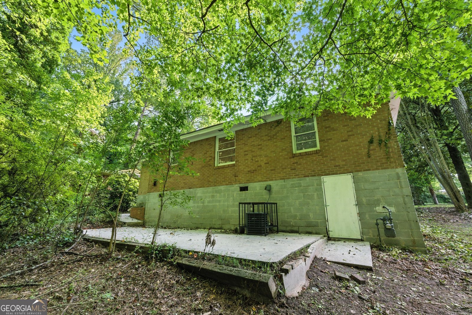 2370 Farley Street East Point - 26