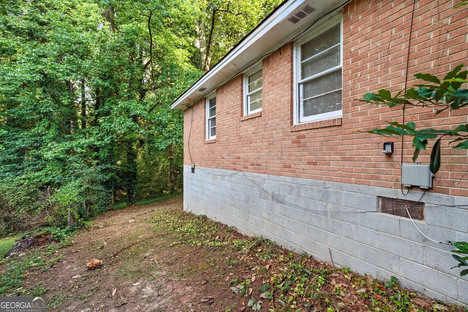 2370 Farley Street East Point - 27