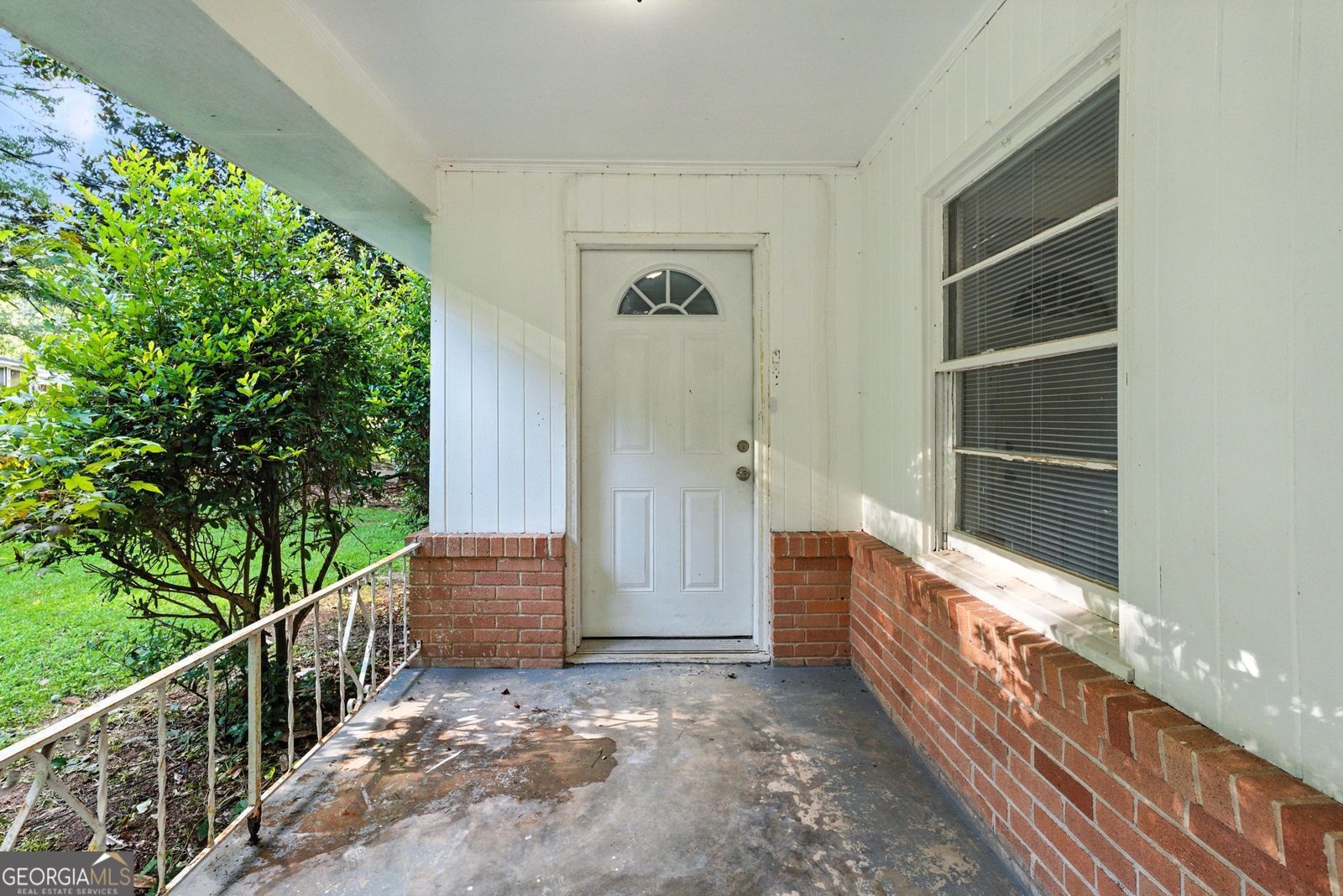 2370 Farley Street East Point - 5