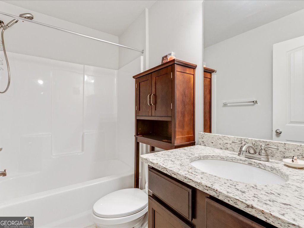 201 Vandalay Way Locust Grove - 46