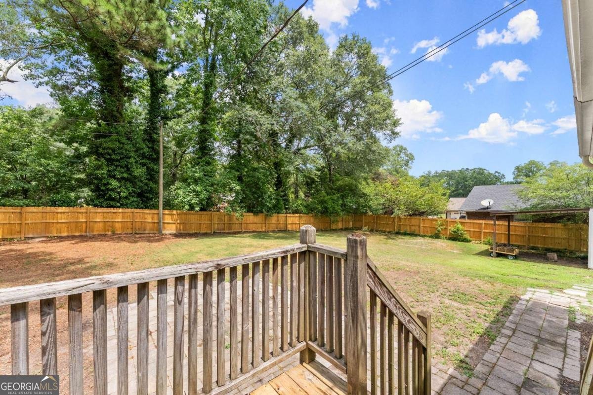 59 WRIGHT Street Winder - 26