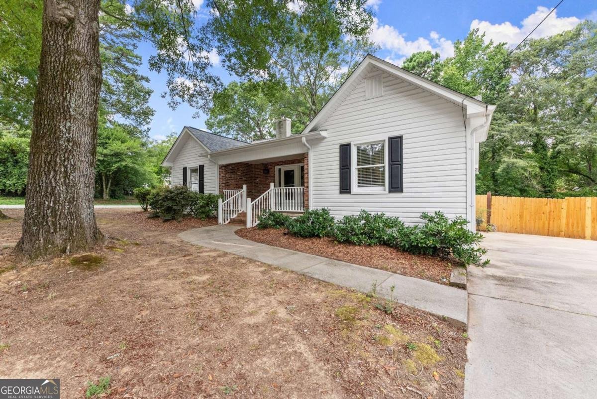 59 WRIGHT Street Winder - 3