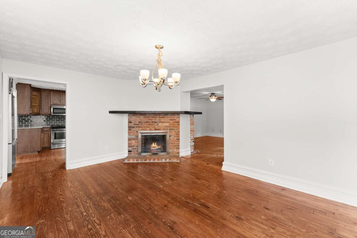 59 WRIGHT Street Winder - 9