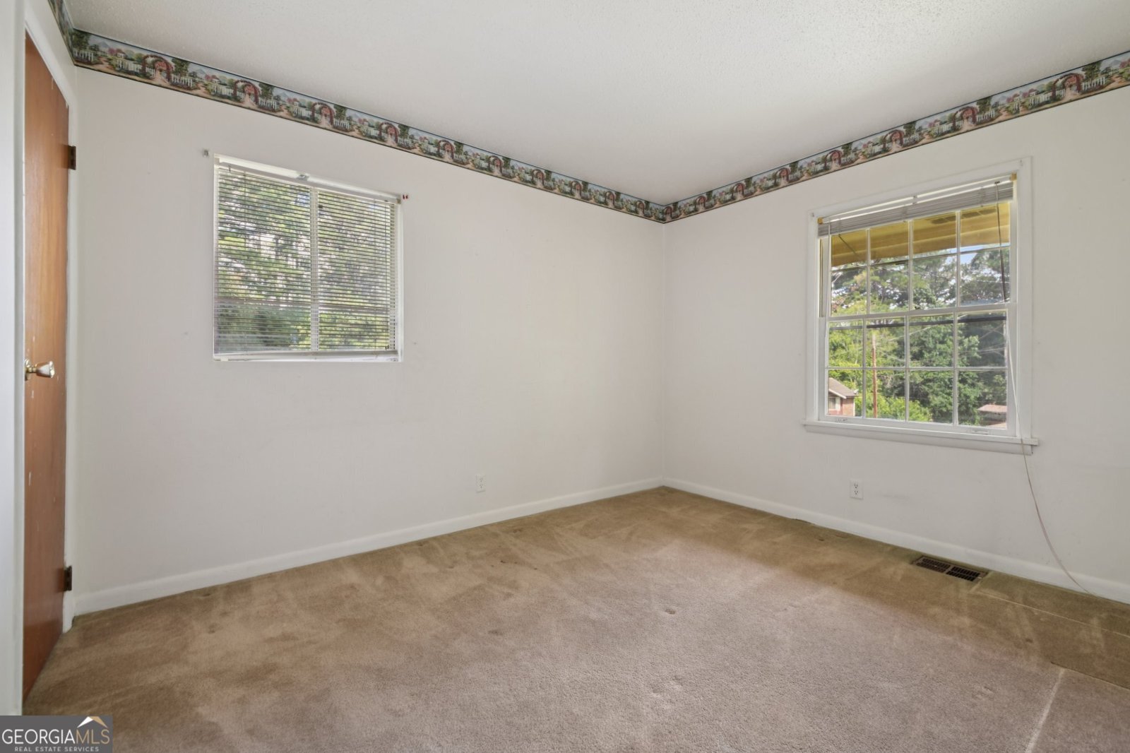 1410 Bronze Leaf Court Stone Mountain - 9
