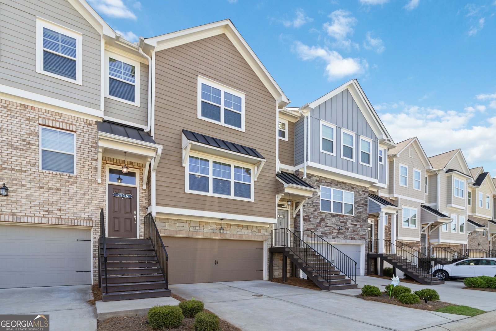 2517 Hedgeway Circle Kennesaw - 2