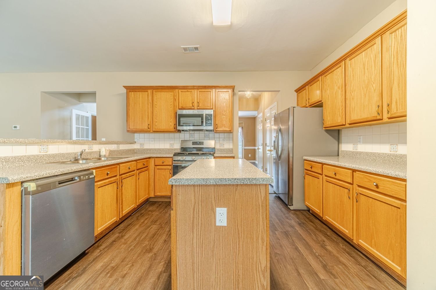 382 Leggett Oaks Lane Lawrenceville - 15
