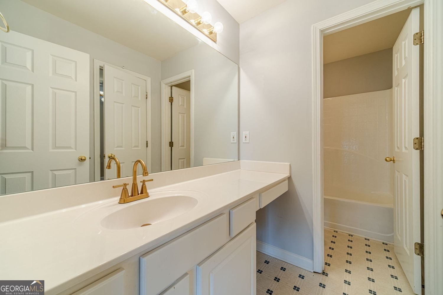 382 Leggett Oaks Lane Lawrenceville - 30