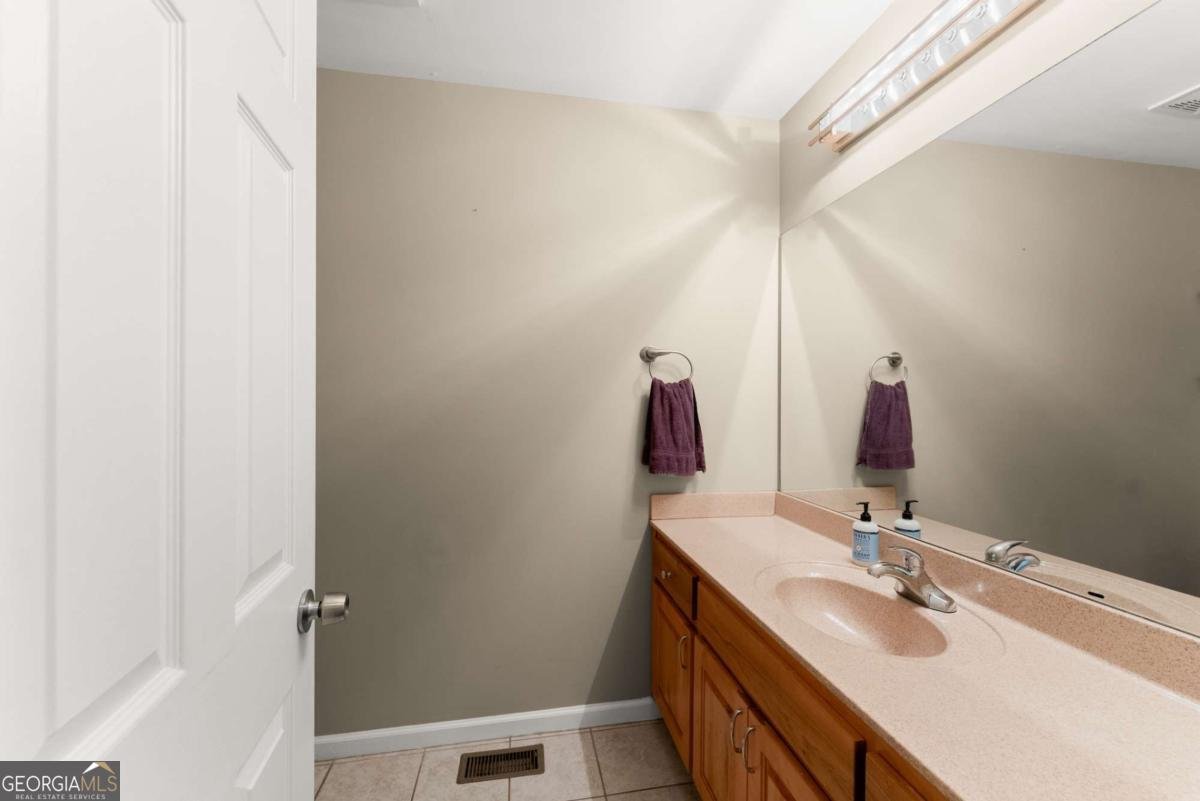 272 INDIAN COVE Drive Dawsonville - 21