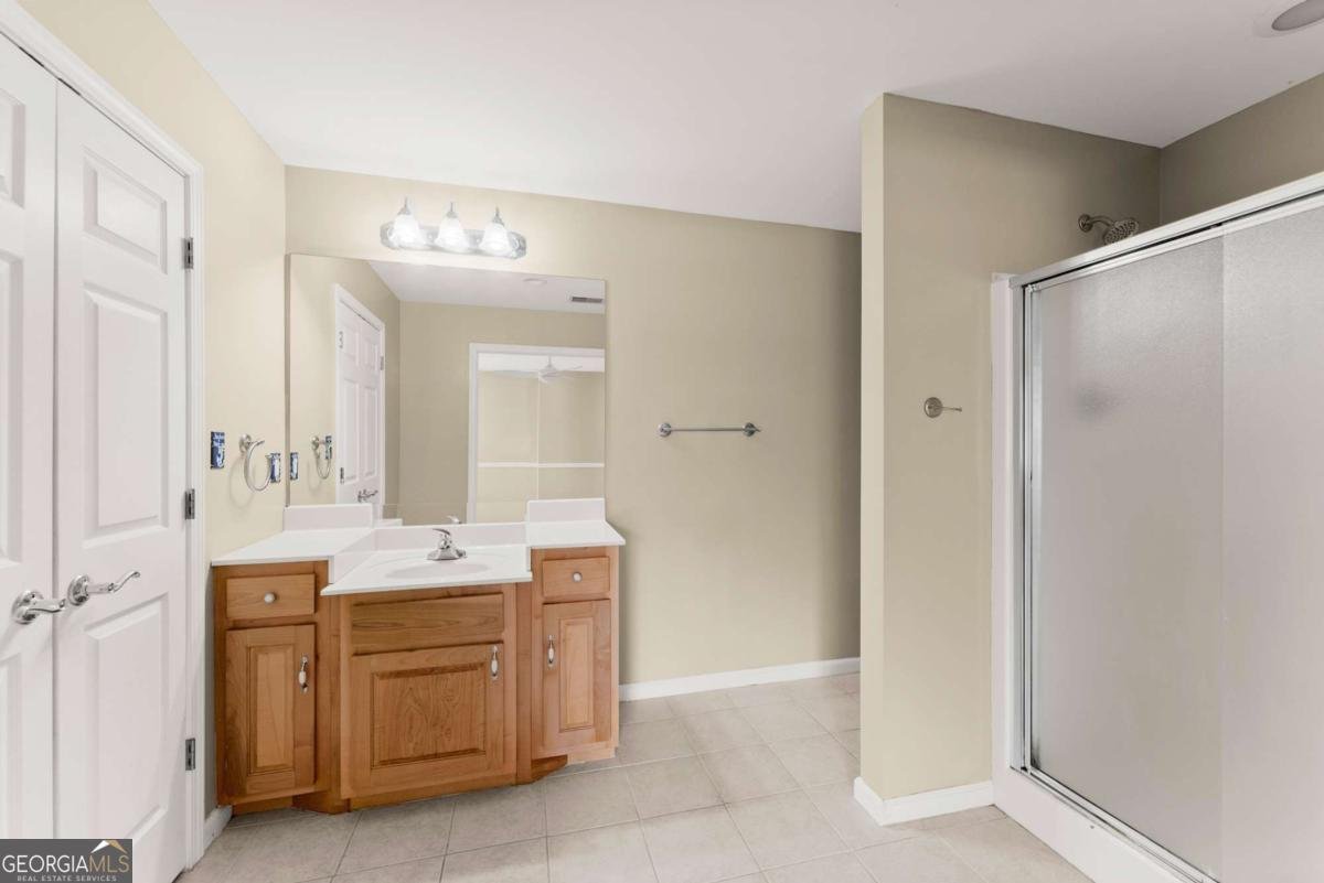 272 INDIAN COVE Drive Dawsonville - 33