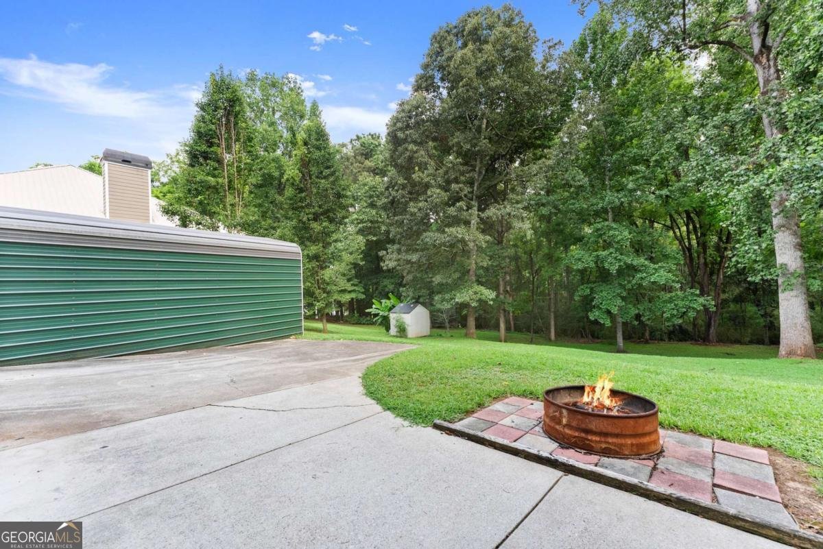 272 INDIAN COVE Drive Dawsonville - 39