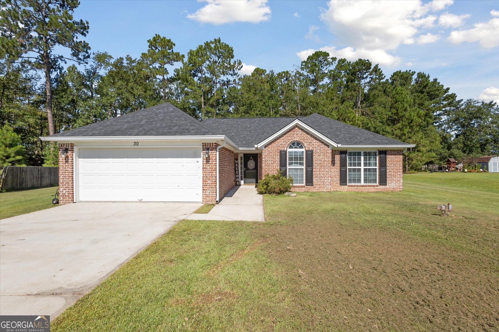 30 Farmers Circle Ellabell - 1