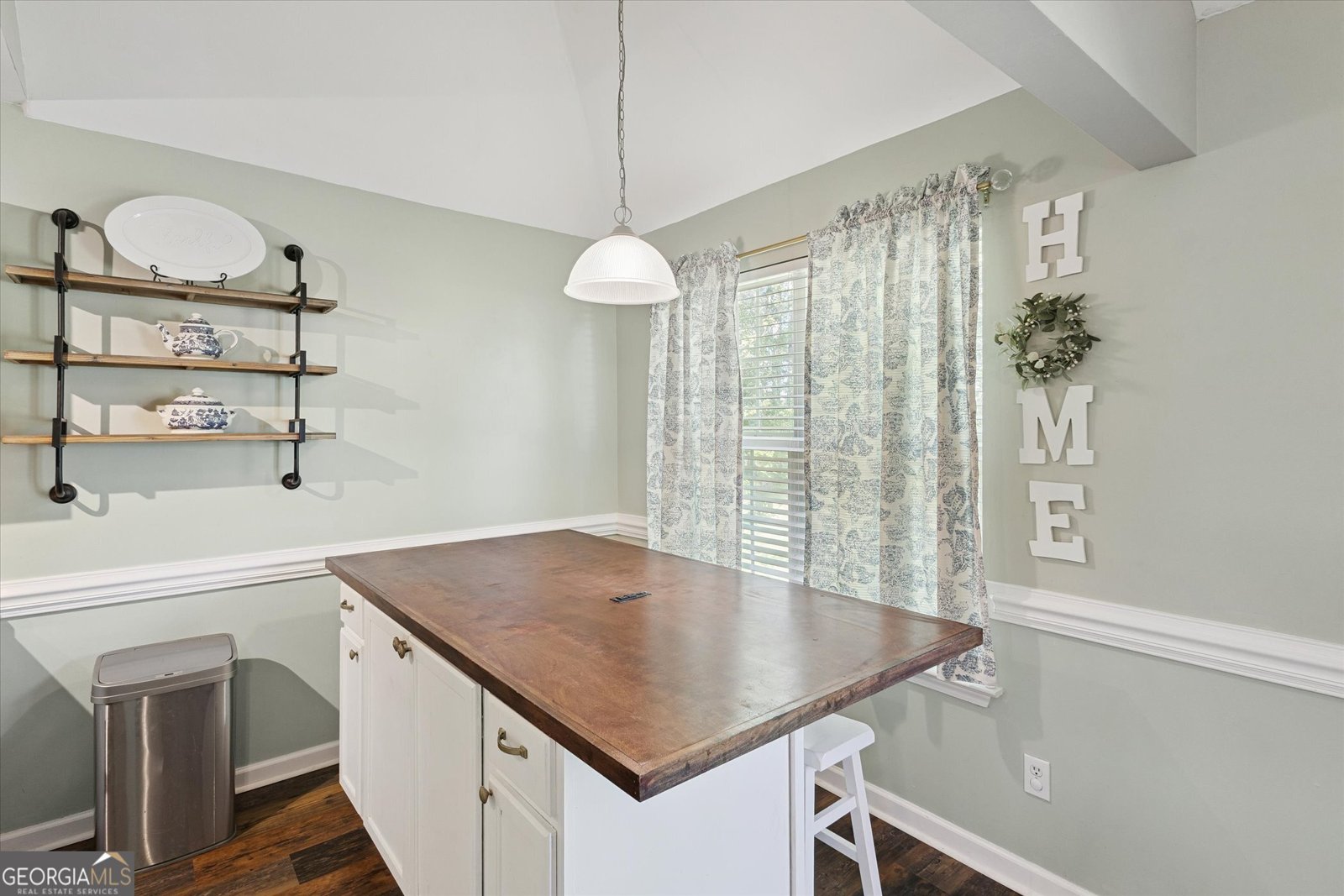 30 Farmers Circle Ellabell - 13