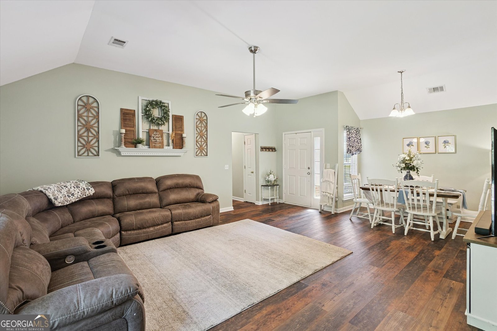 30 Farmers Circle Ellabell - 9