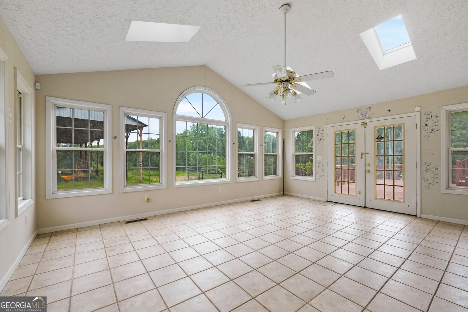 9902 Highway 16 Senoia - 30