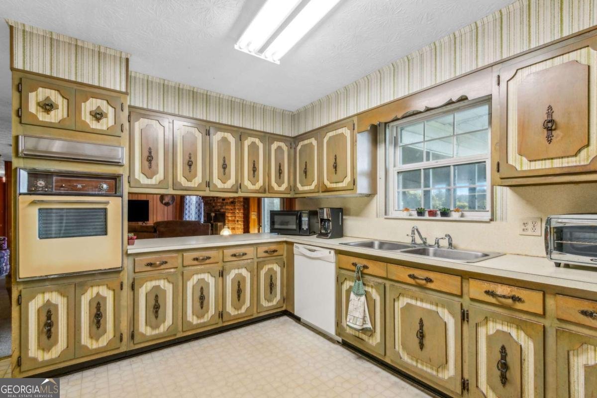 2742 Second Street Folkston - 1