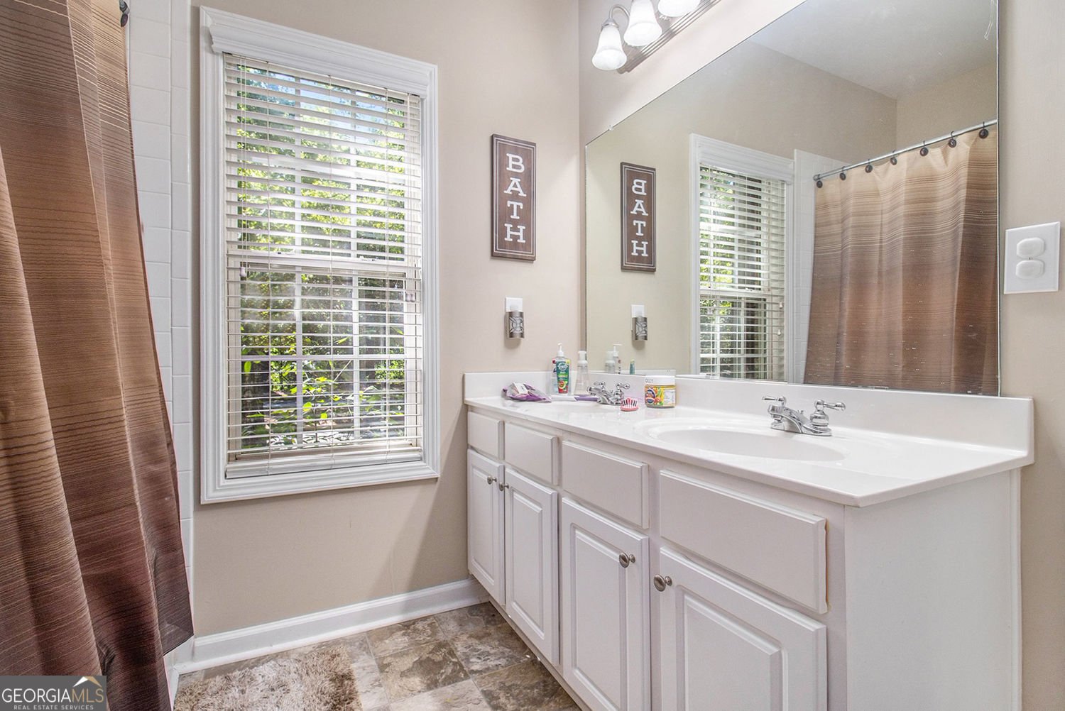 1199 Station Center Boulevard Suwanee - 23