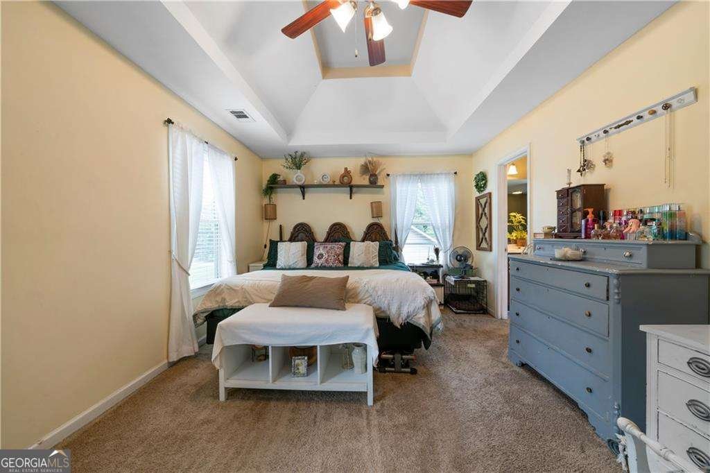 25 Autumn Place White - 21