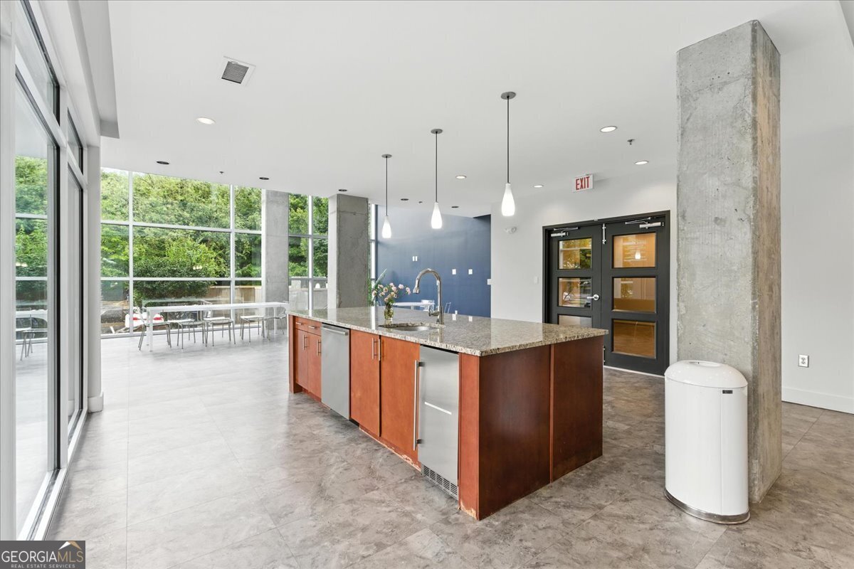 130 Arizona Avenue Atlanta - 33