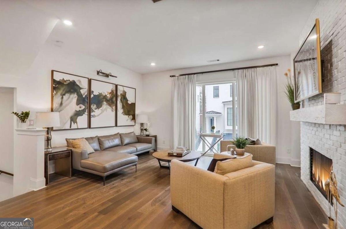 3667 Peachtree Road Atlanta - 4