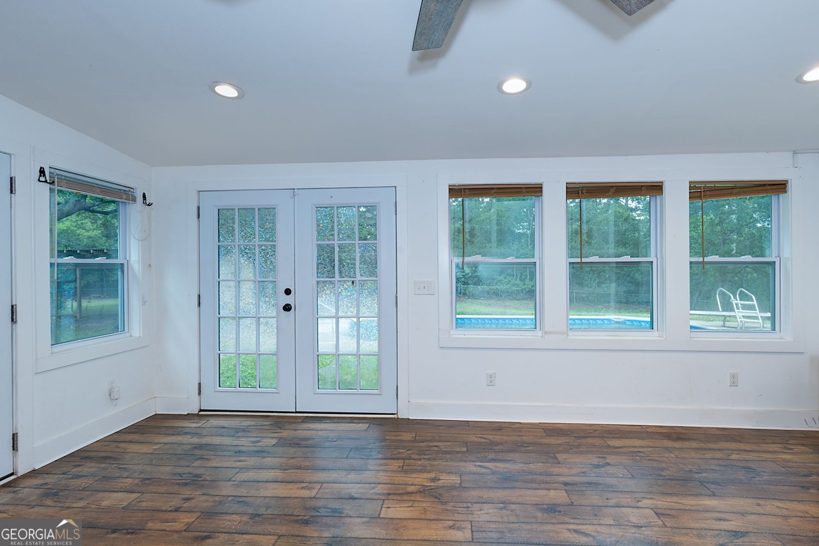 5893 Fornof Road Columbus - 10