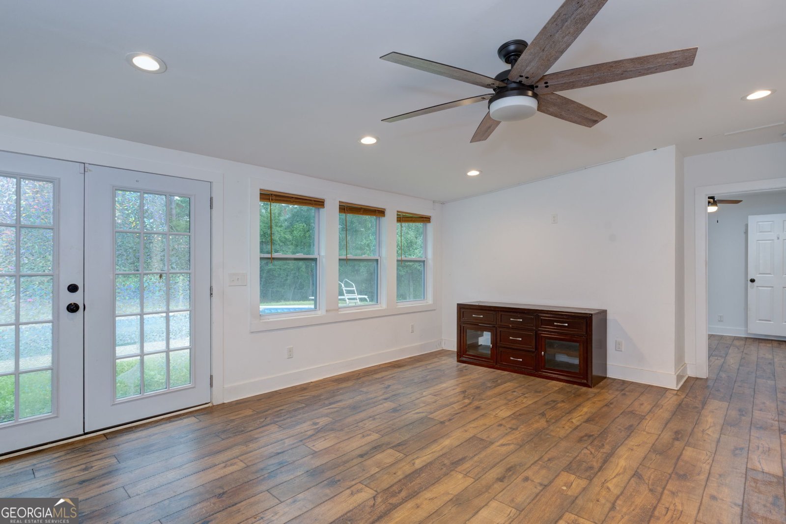 5893 Fornof Road Columbus - 29
