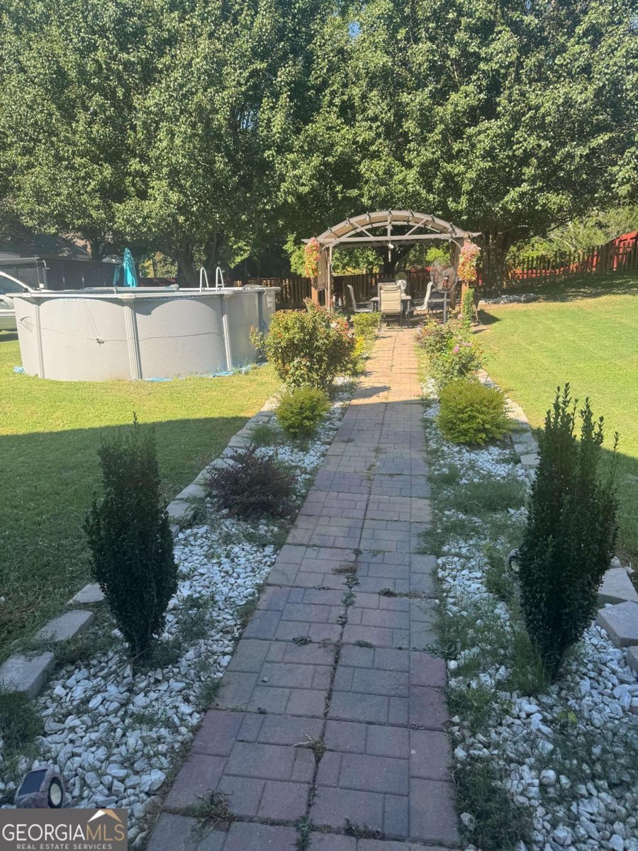 3038 Mary Alice Trail Loganville - 20