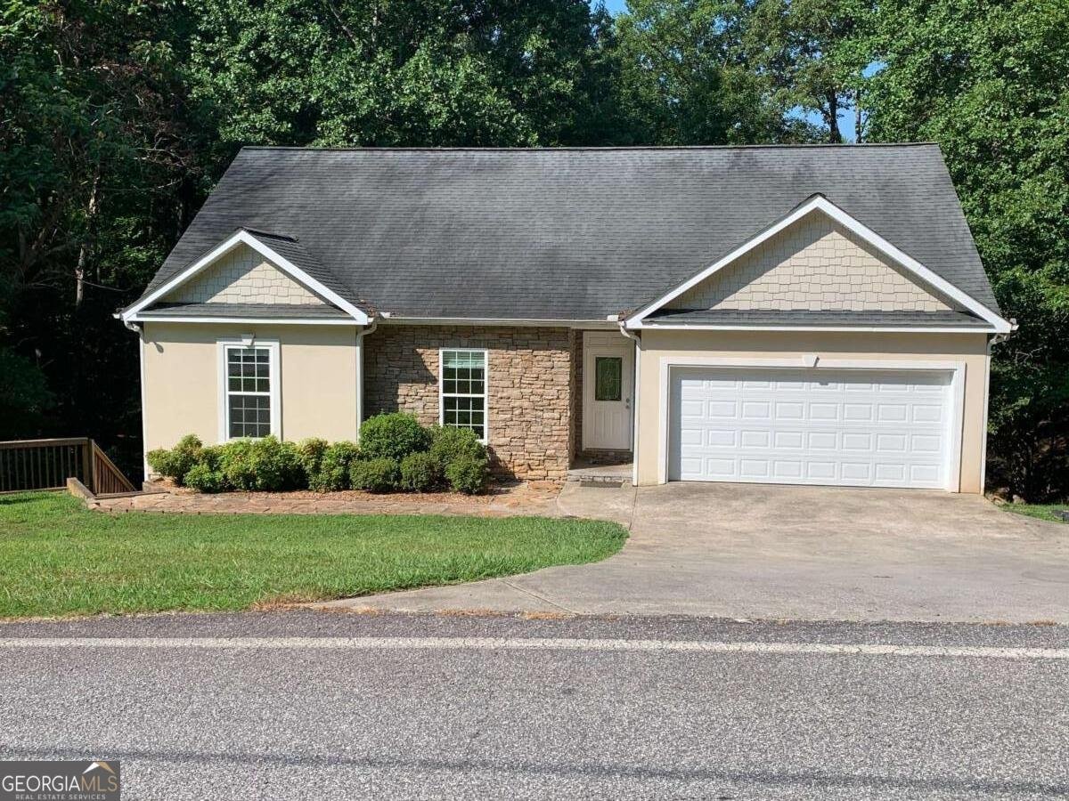 516 Golden Avenue Dahlonega - 1