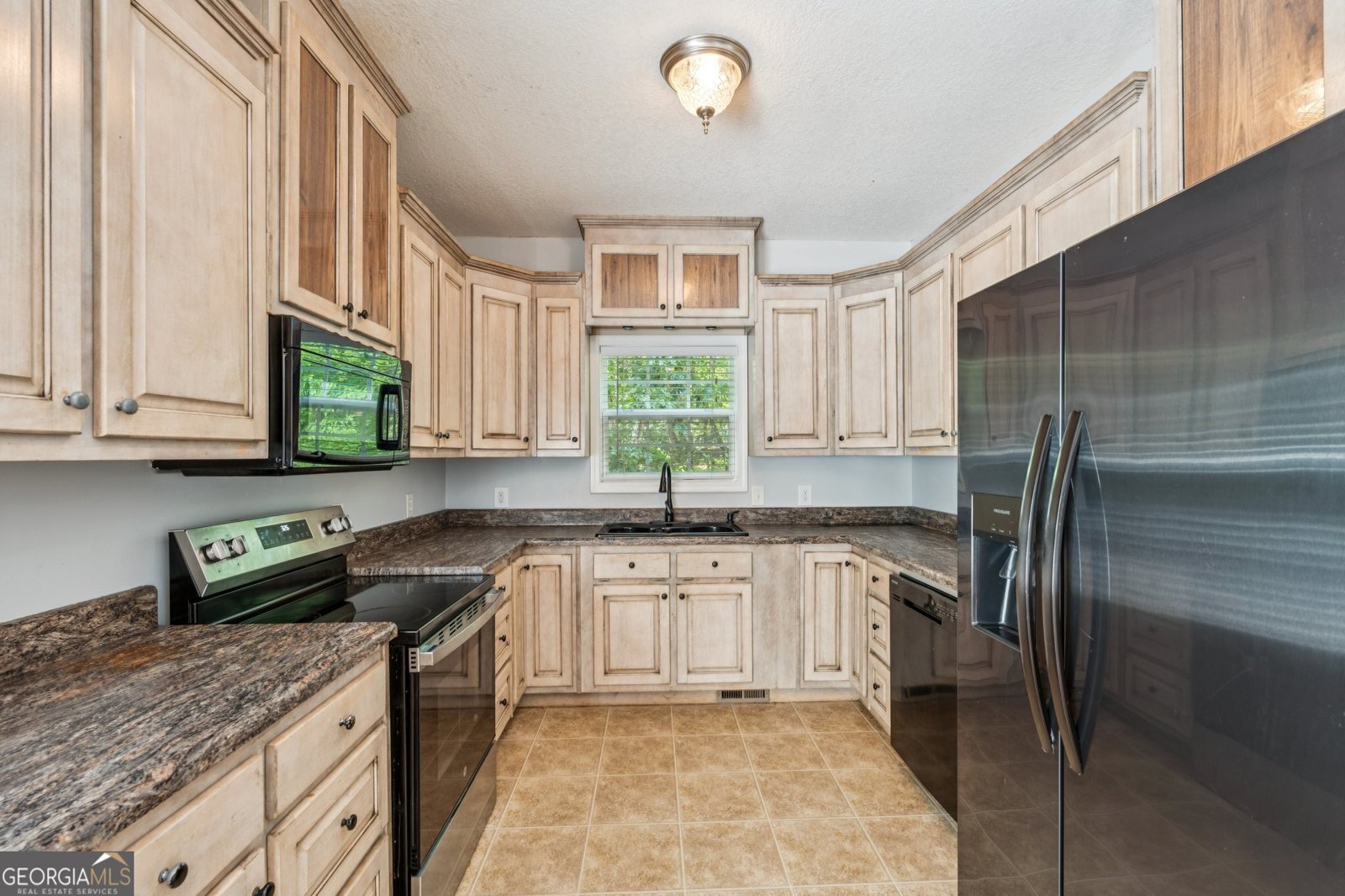 516 Golden Avenue Dahlonega - 13