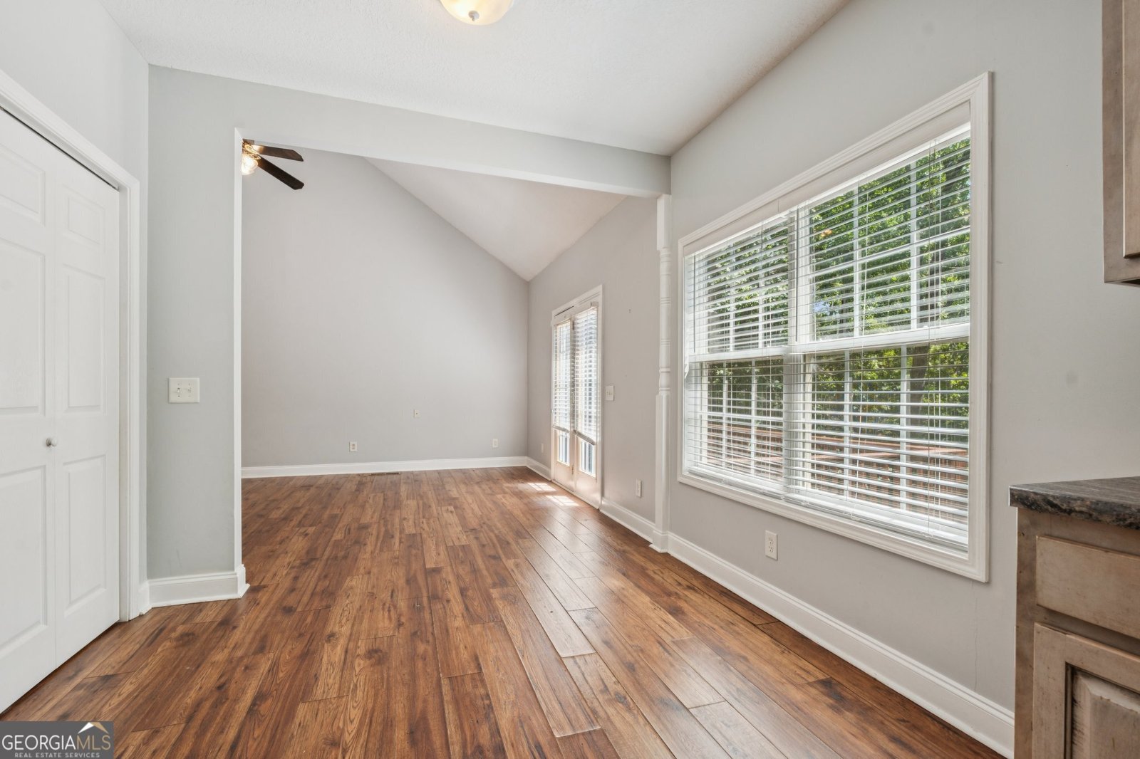 516 Golden Avenue Dahlonega - 17