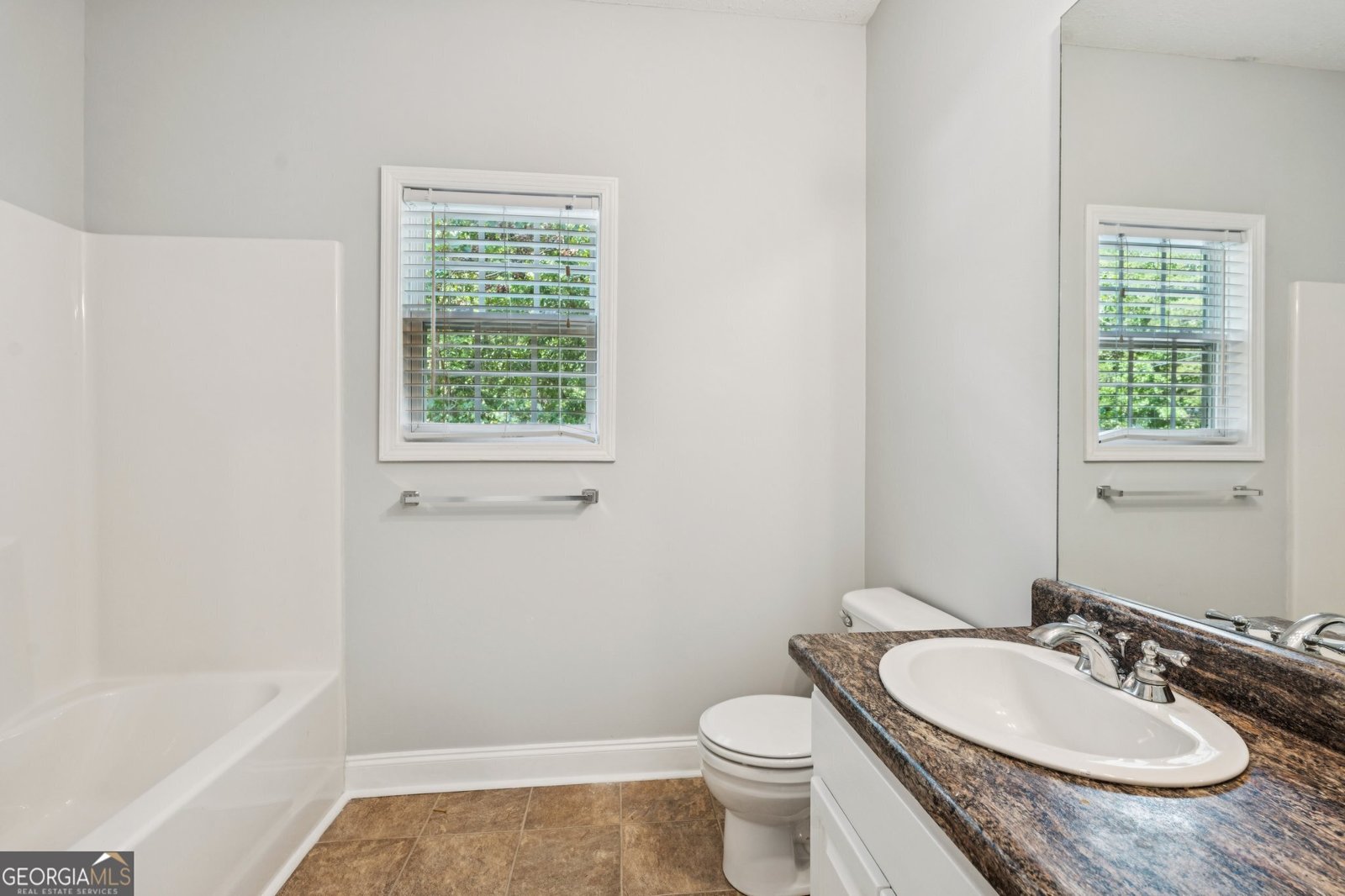 516 Golden Avenue Dahlonega - 26