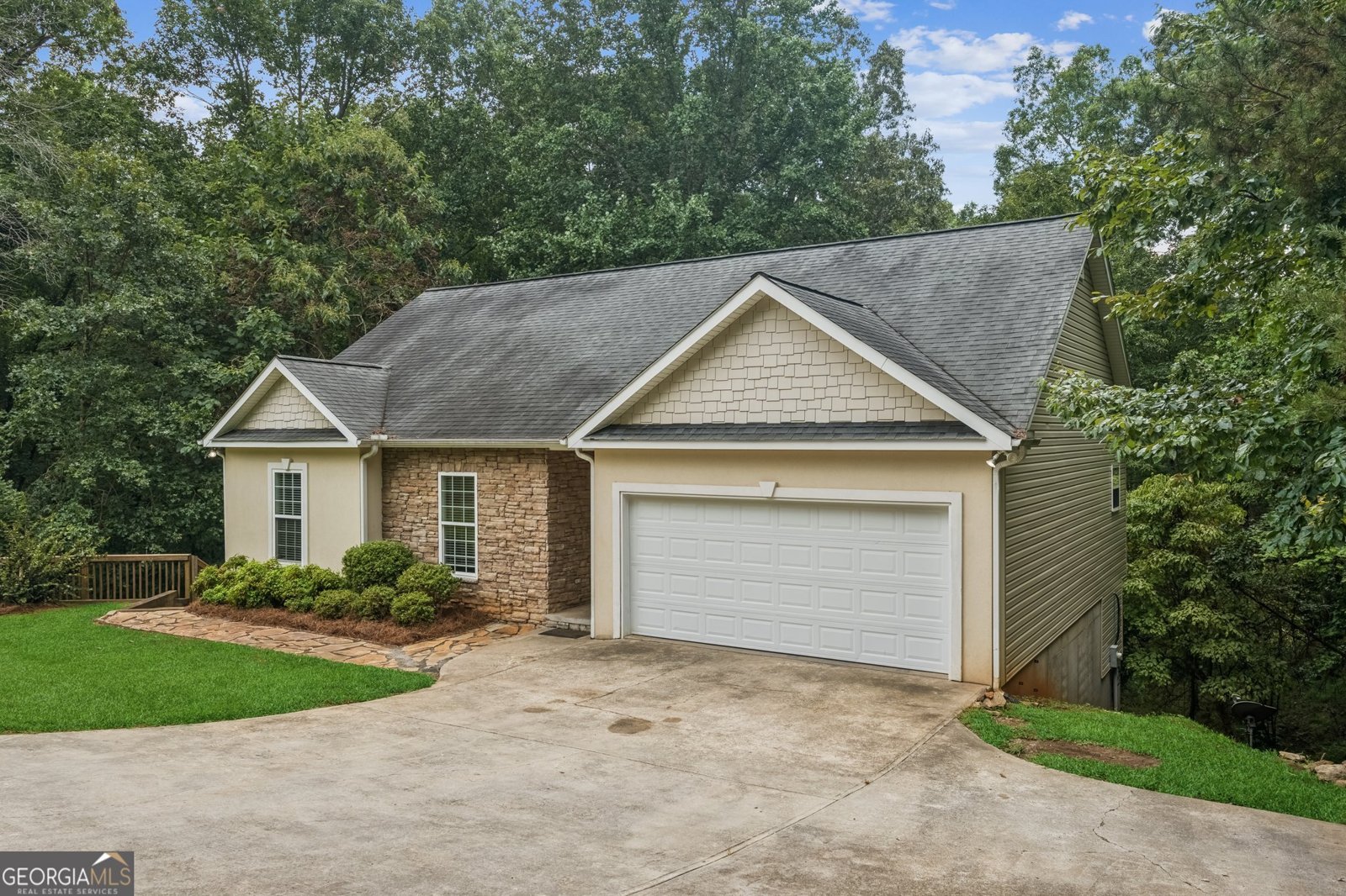 516 Golden Avenue Dahlonega - 3