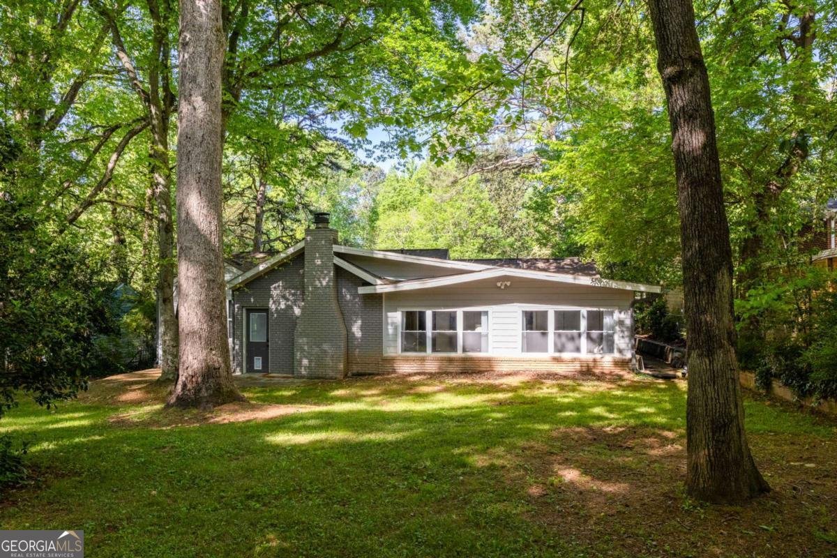 1002 Forrest Boulevard Decatur - 40