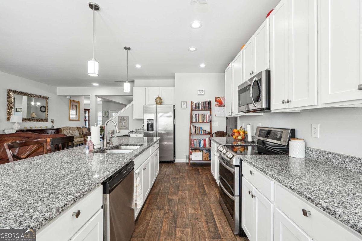 468 Grand Oaks Avenue Bethlehem - 17