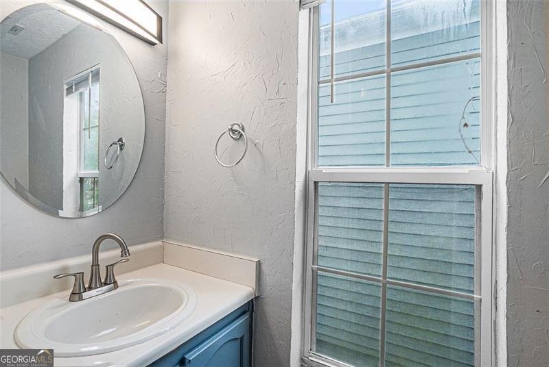 1230 WOODSTREAM Drive Lawrenceville - 12