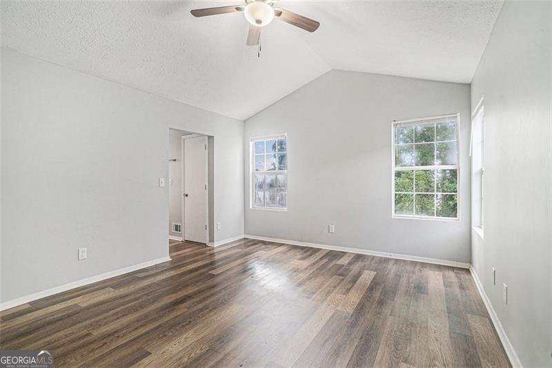 1230 WOODSTREAM Drive Lawrenceville - 14