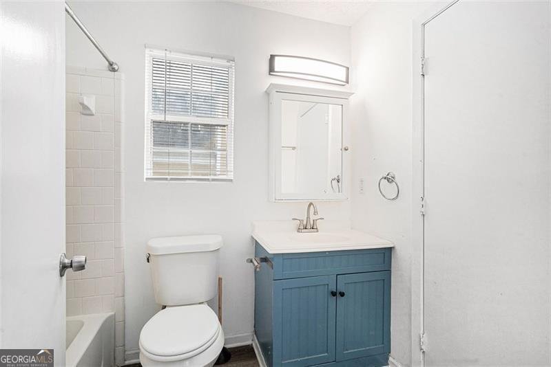 1230 WOODSTREAM Drive Lawrenceville - 21