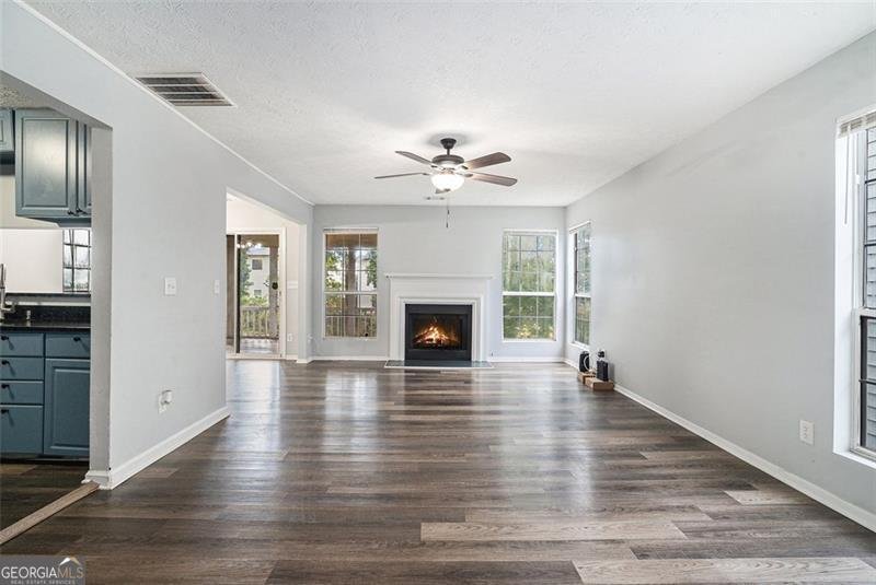 1230 WOODSTREAM Drive Lawrenceville - 6