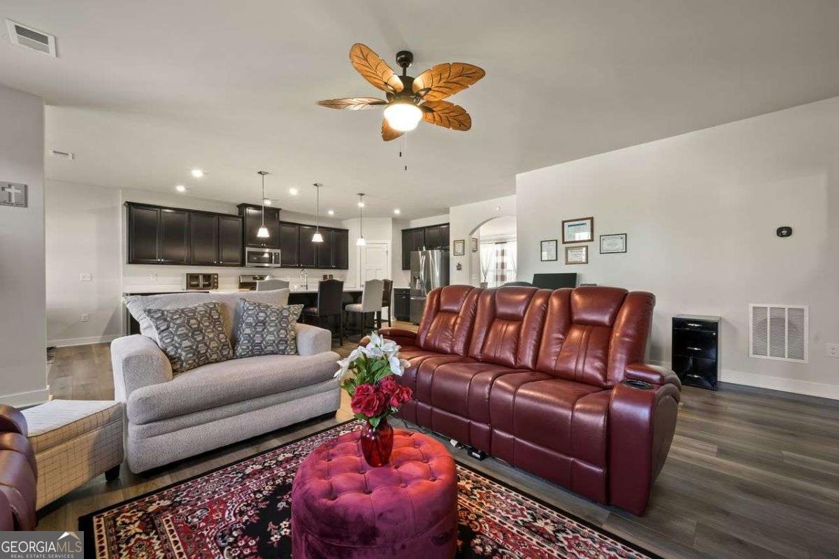 200 MARCHMONT Drive Locust Grove - 28