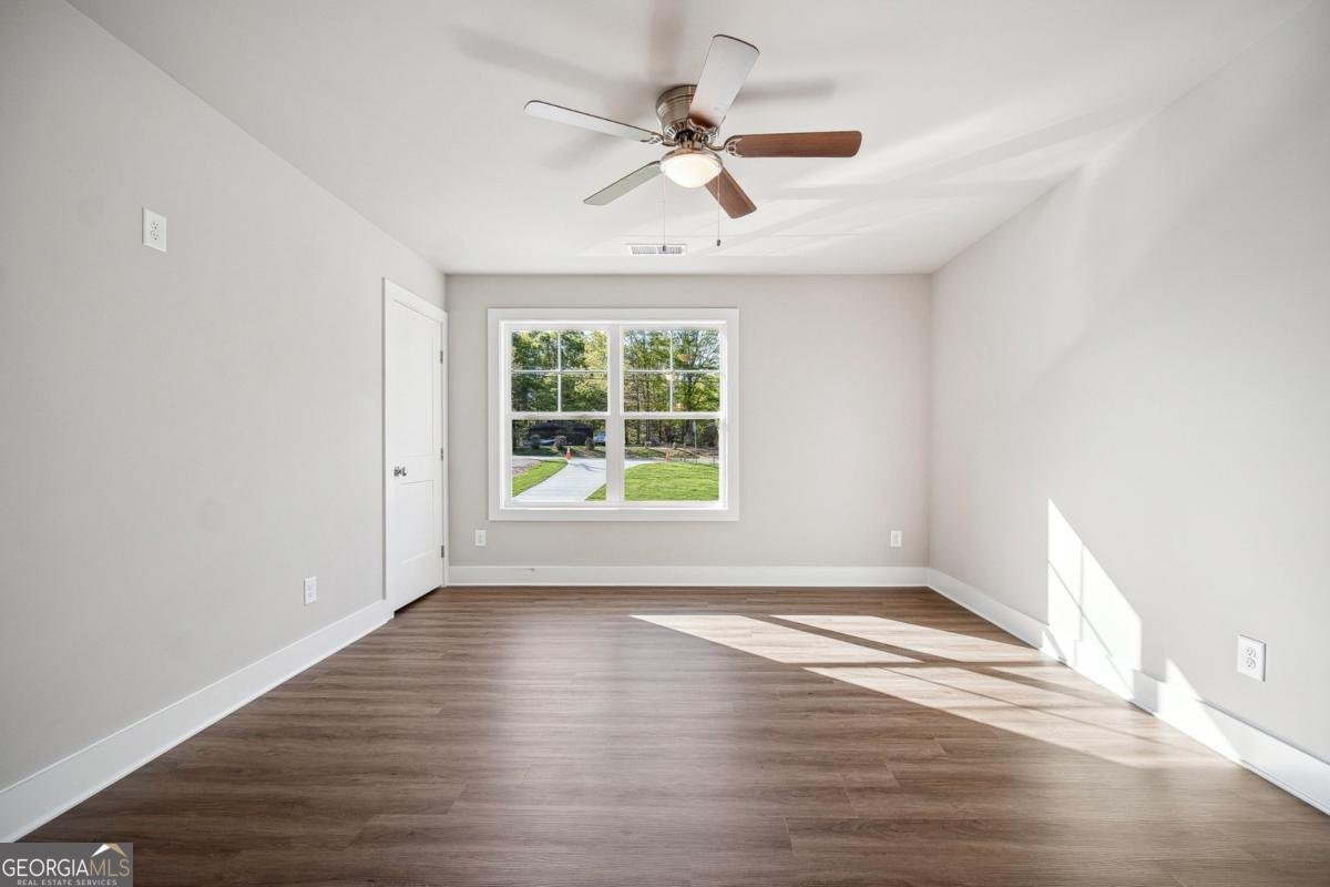 6405 Crystal Cove Trail Gainesville - 28