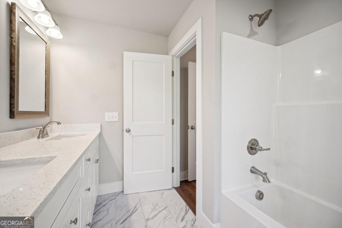 6405 Crystal Cove Trail Gainesville - 33